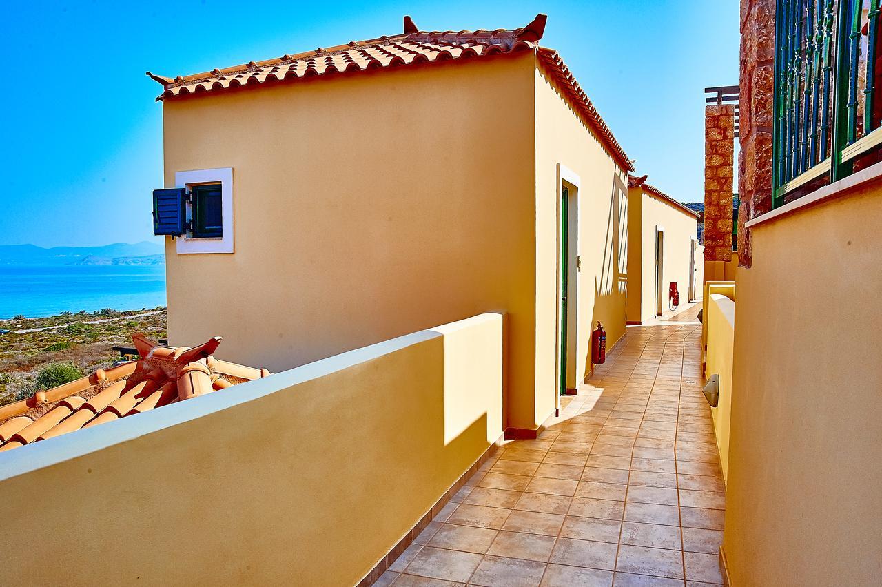 Element Hotel Elafonissos Exterior photo