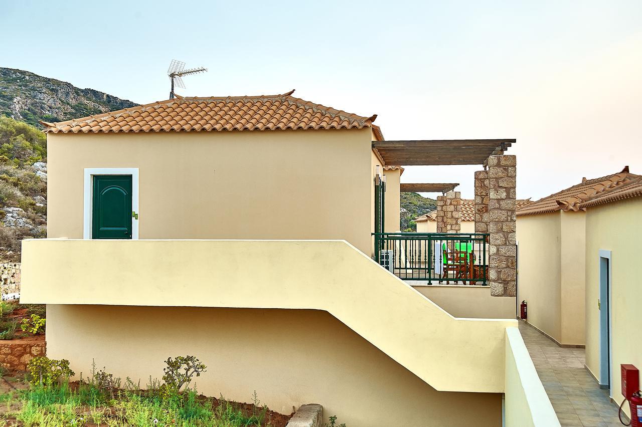 Element Hotel Elafonissos Exterior photo